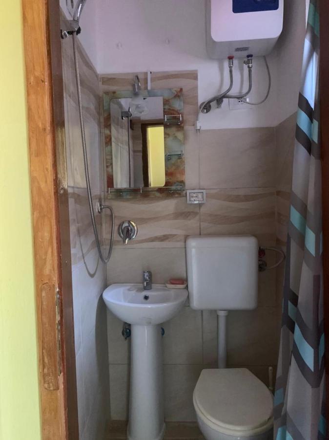 Rooms For Rent Shkodra Exterior foto